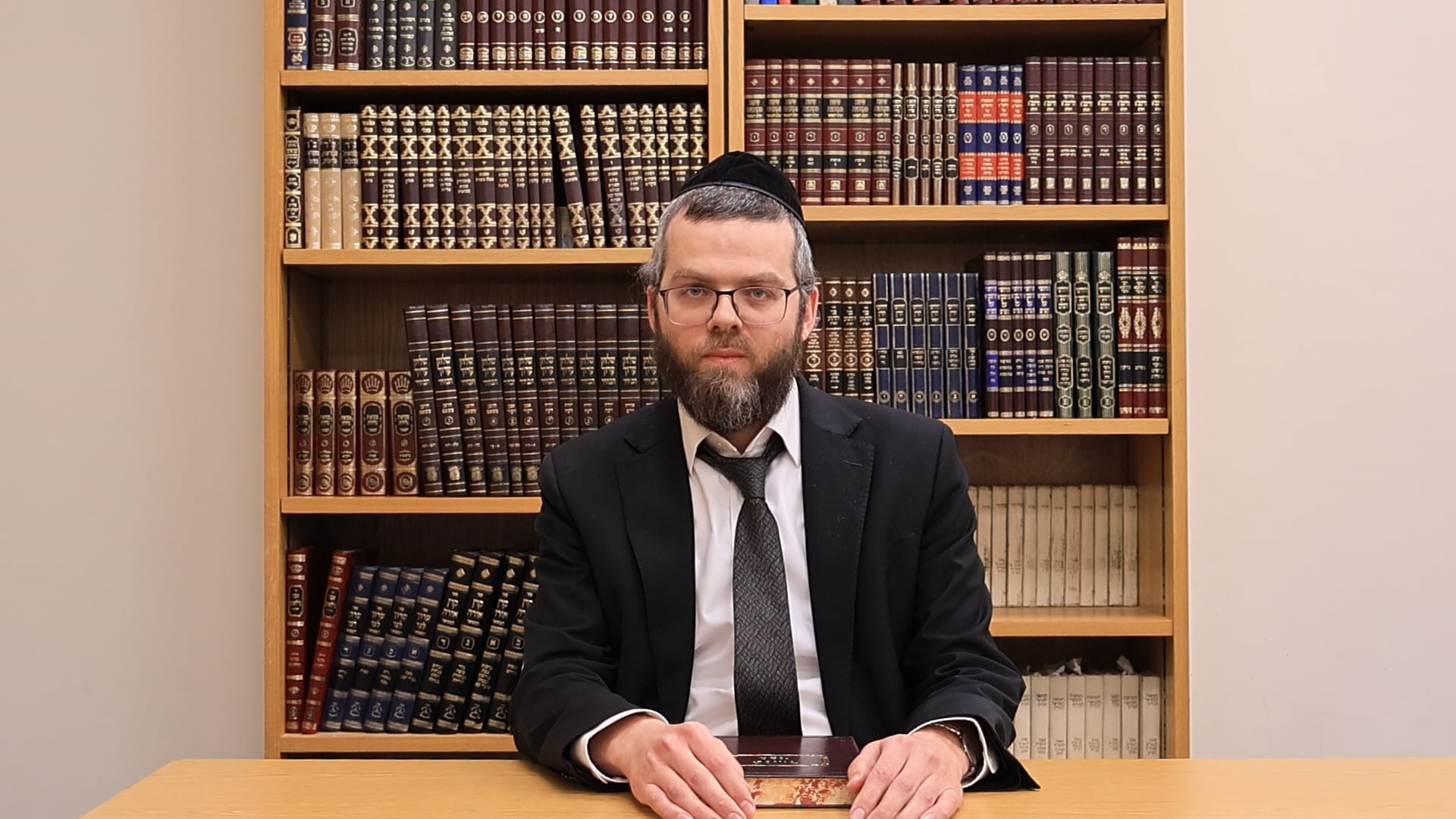 A short Chanukah insight from HaRav Chanoch Sulzbacher shlita